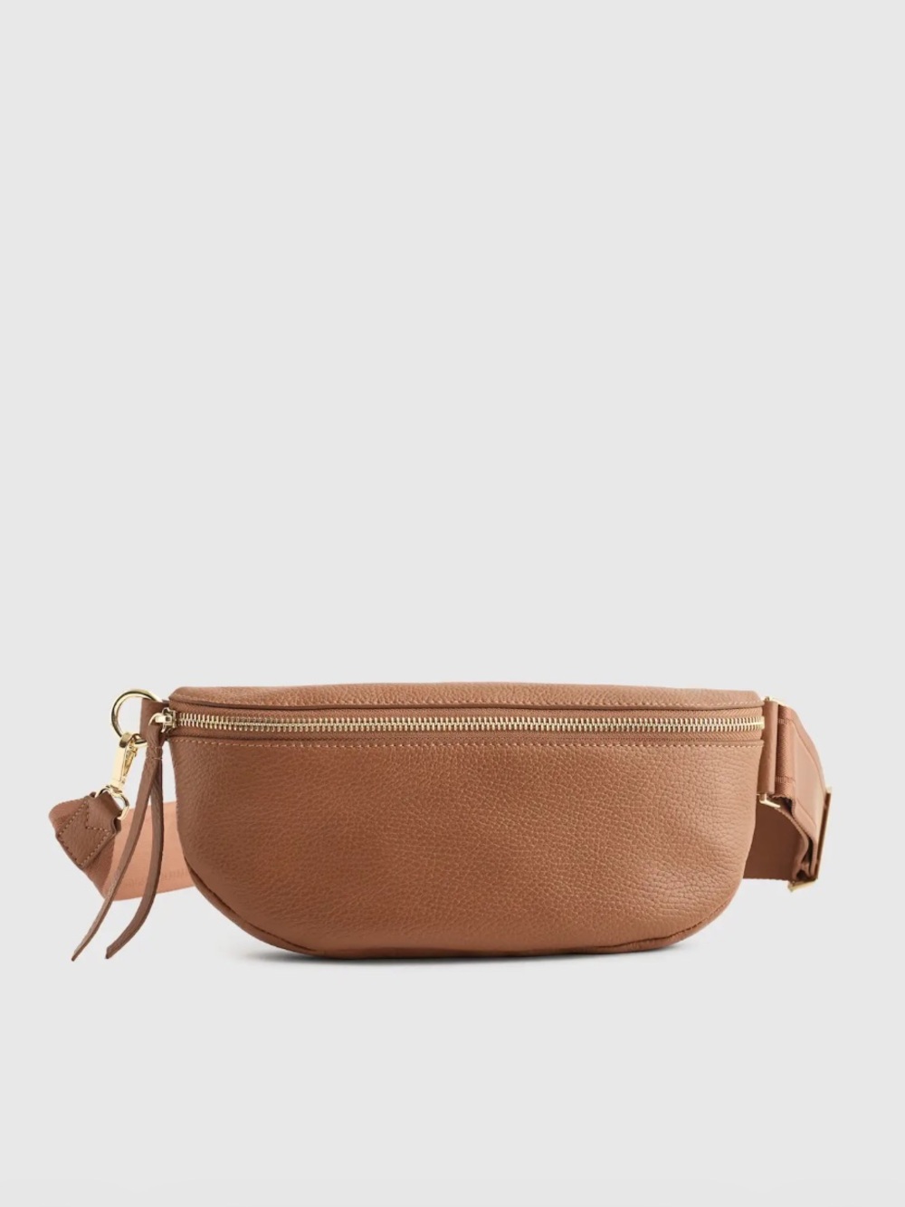 Quince Quinn Sling Bag Leather Cognac